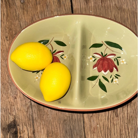 Stangl Pottery vintage serving bowl. Magnolia - Picture 2 of 4